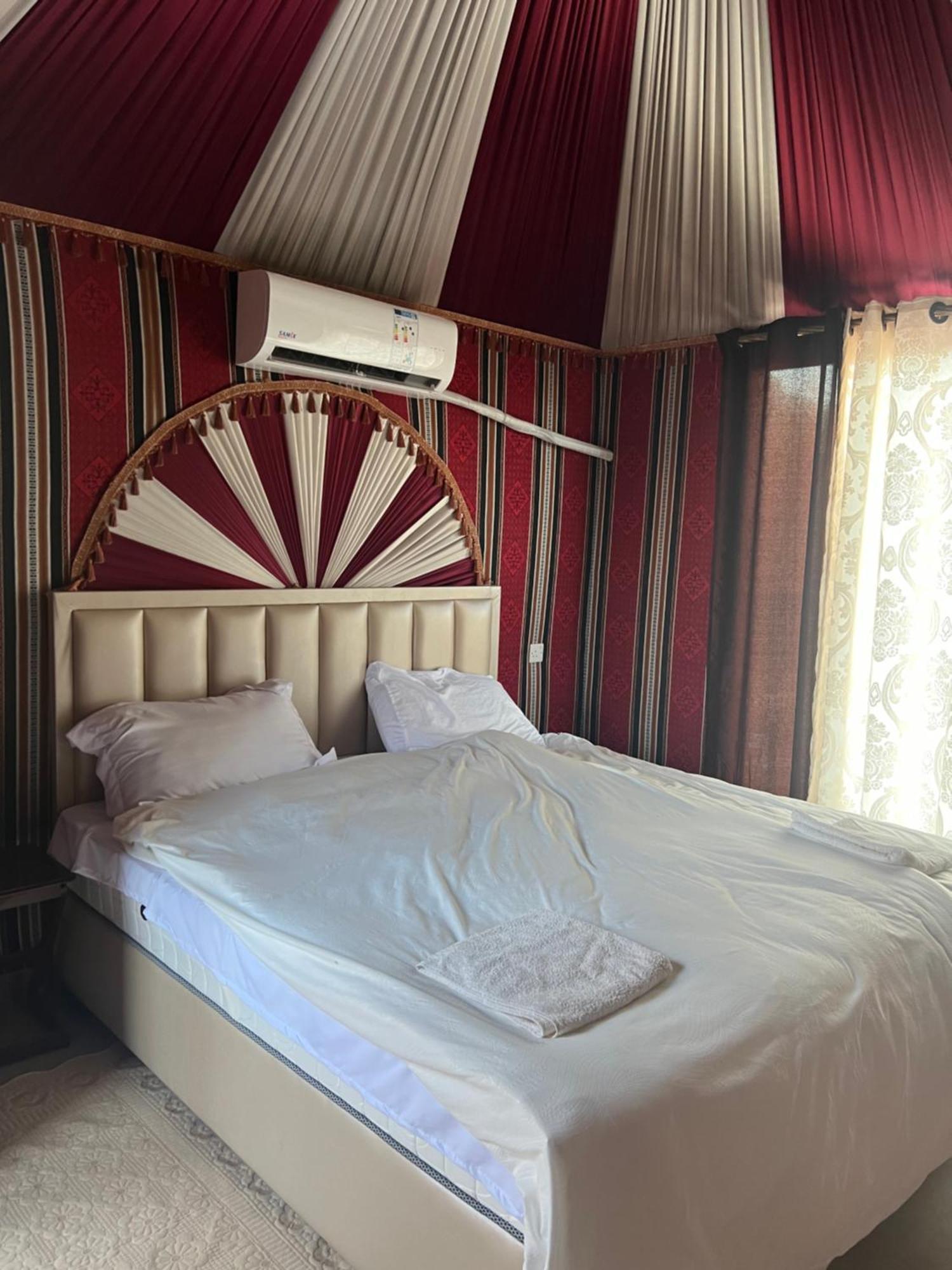 Rum Island Luxury Camp & Bubbles Hotel Вади Рум Екстериор снимка