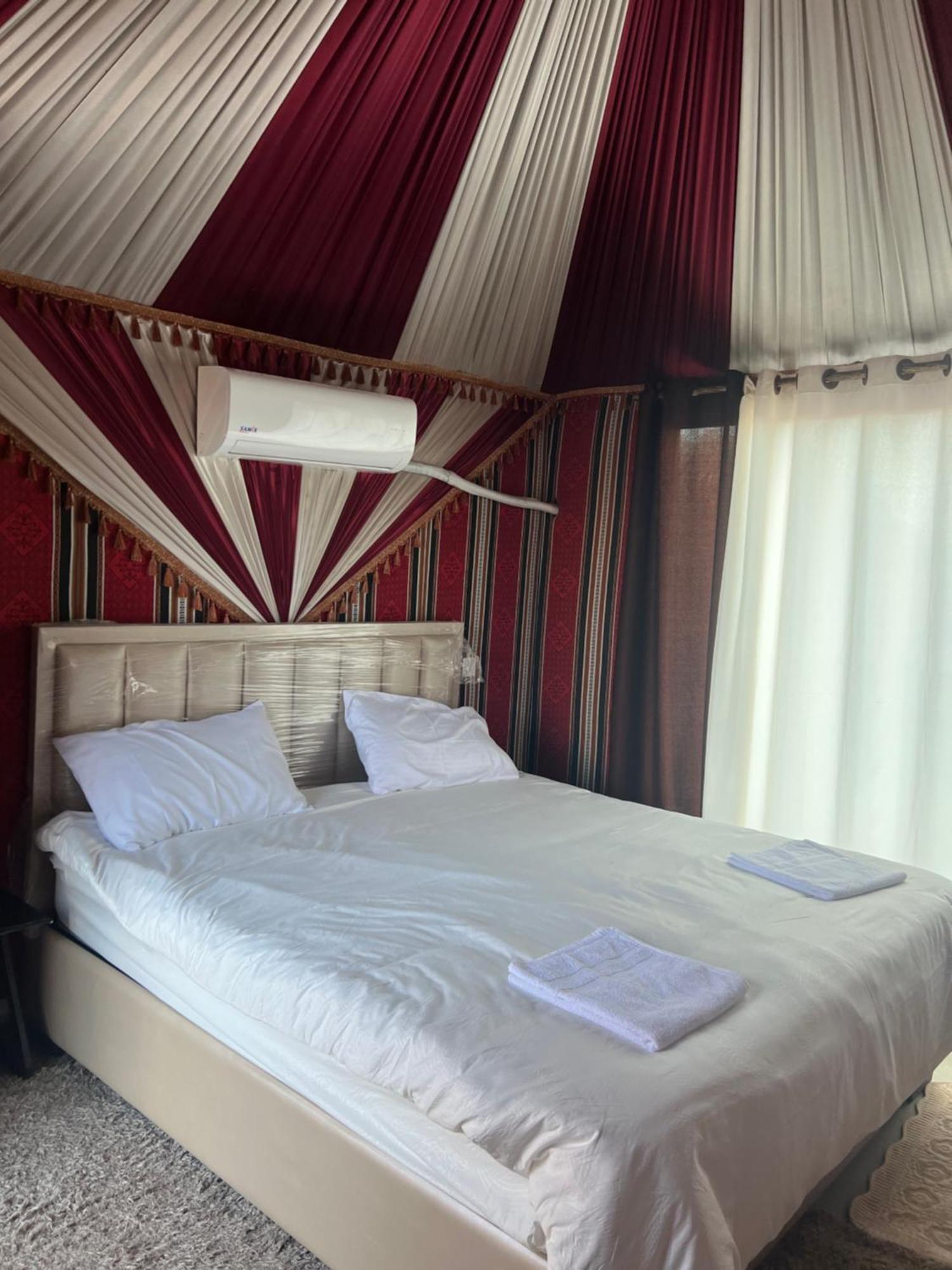 Rum Island Luxury Camp & Bubbles Hotel Вади Рум Екстериор снимка