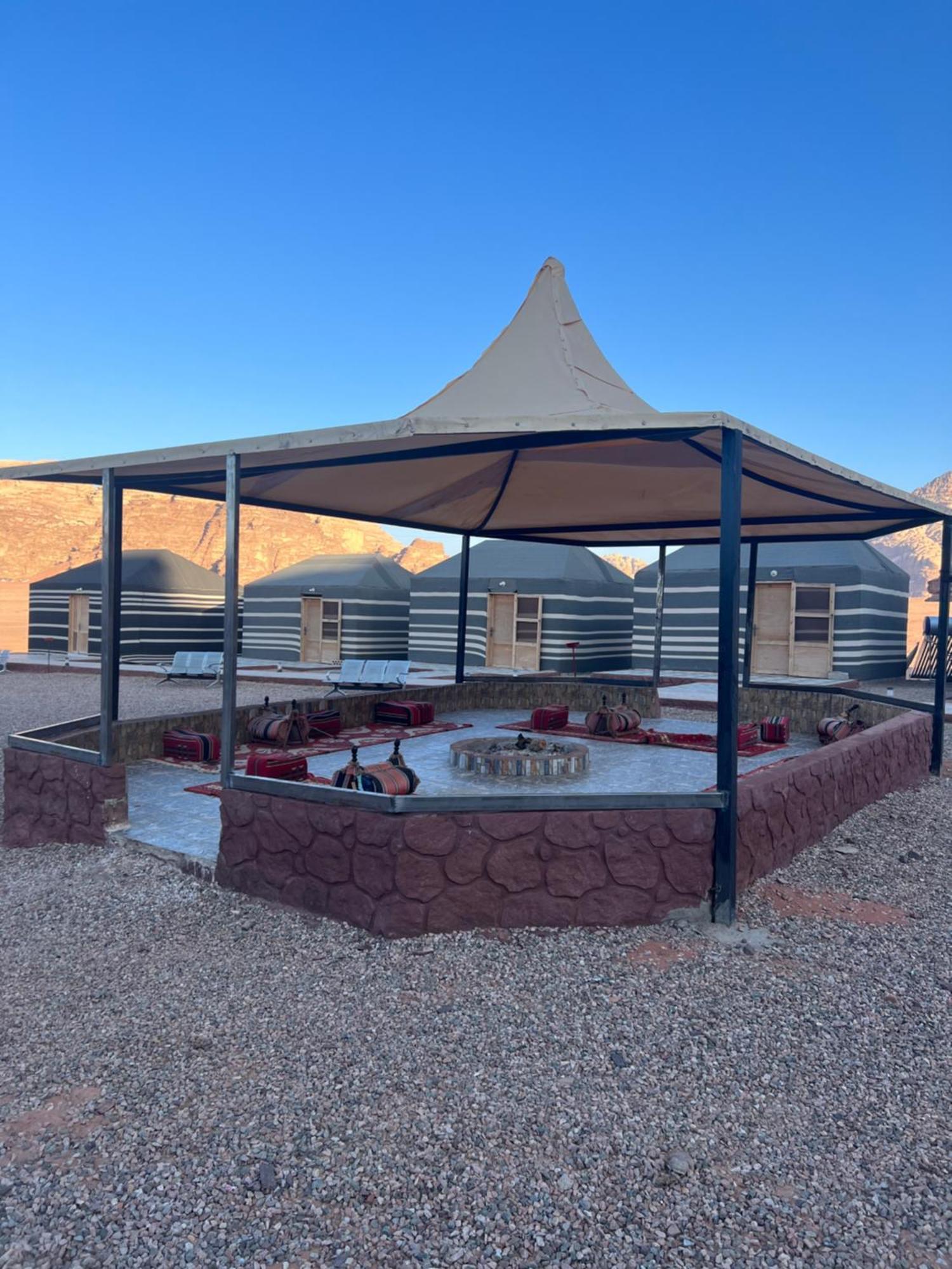 Rum Island Luxury Camp & Bubbles Hotel Вади Рум Екстериор снимка