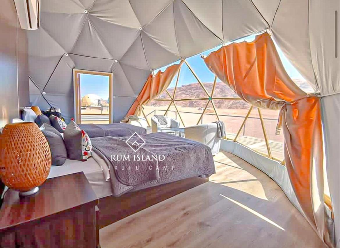 Rum Island Luxury Camp & Bubbles Hotel Вади Рум Екстериор снимка